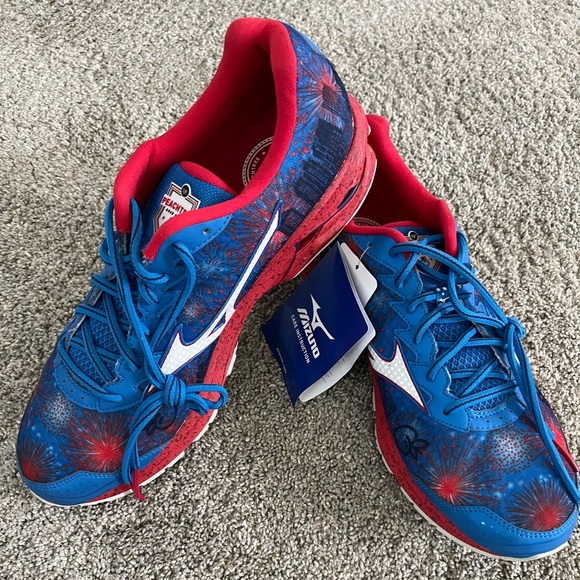 Mizuno Waverider 48th Peachtree Road Race Commemorative Athletic Running Shoes - Picture 1 of 5